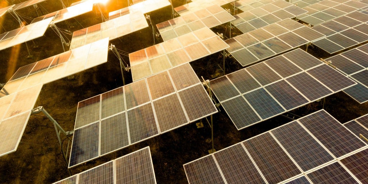 Solarever: primera empresa de energía solar mexicana se enlista en bolsa de valores neoyorquina