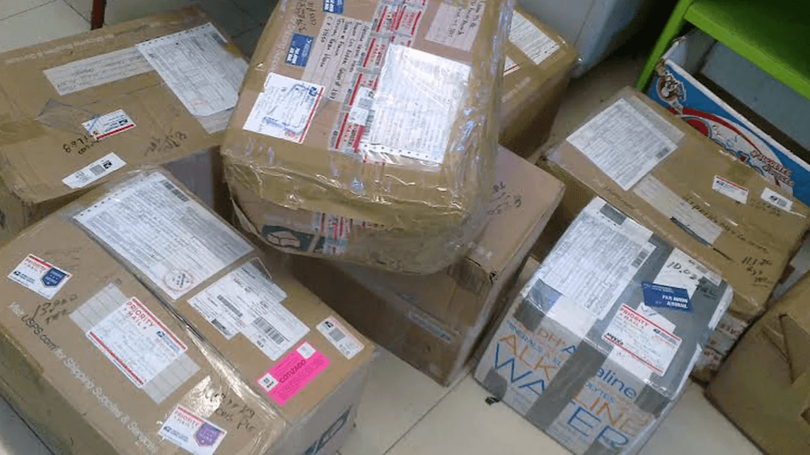 México frena envíos postales a EU ante fin del régimen de minimis
